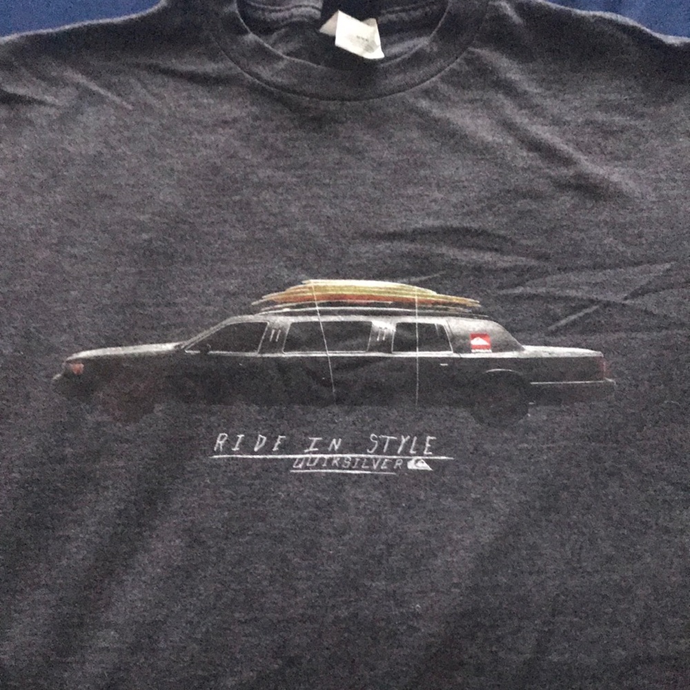 Quicksilver t-shirt